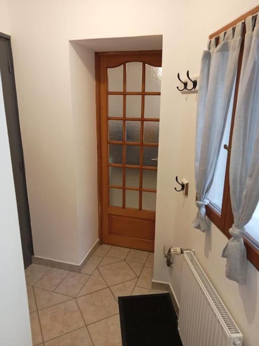 Ferienwohnung Perle Rare F1 De 43 M Quartier Historique. Moulins  Exterior foto